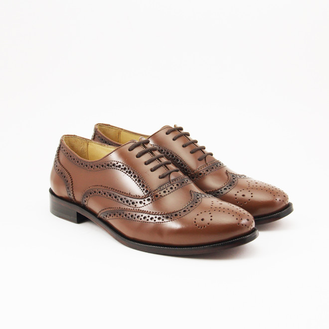 Sapato Feminino Brogue Baeza Whisky